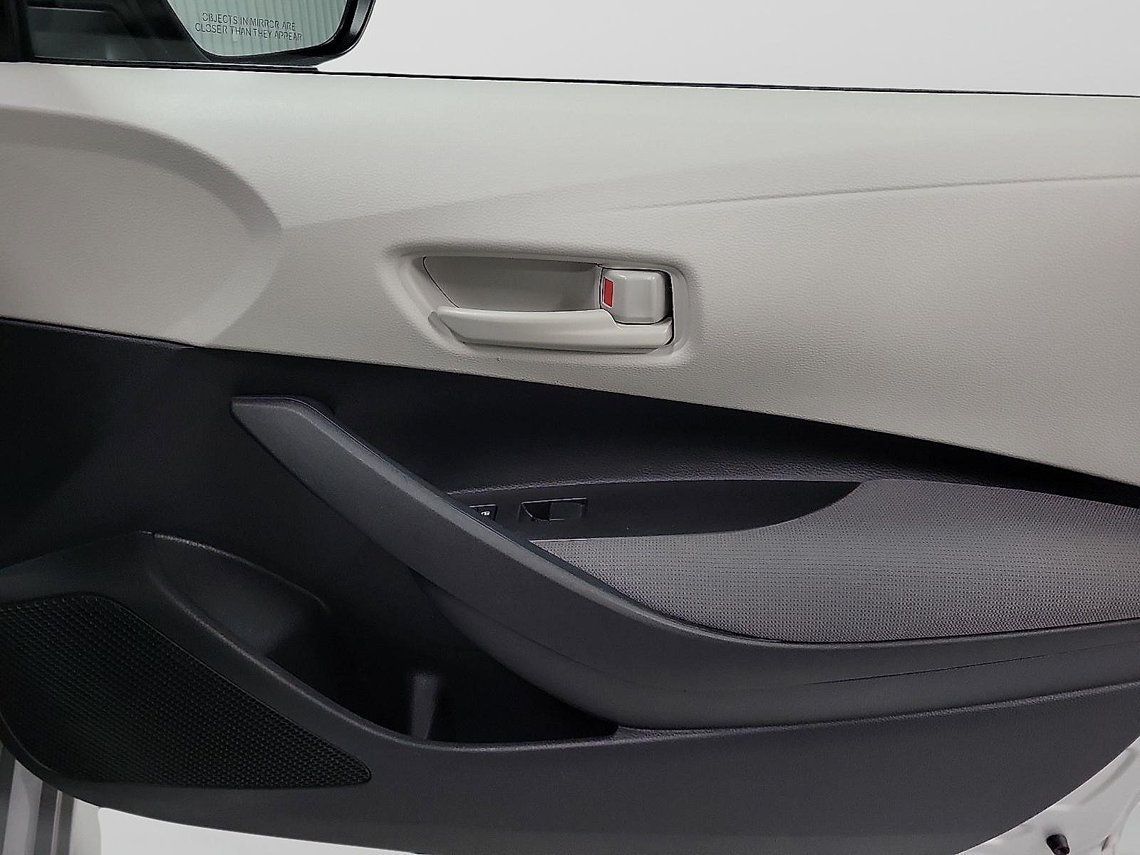 Certified 2025 Toyota Corolla LE FWD image 14
