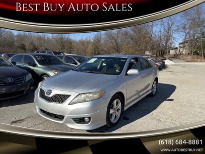 Used 2011 Toyota Camry SE w/ SE Extra-Value Pkg #1