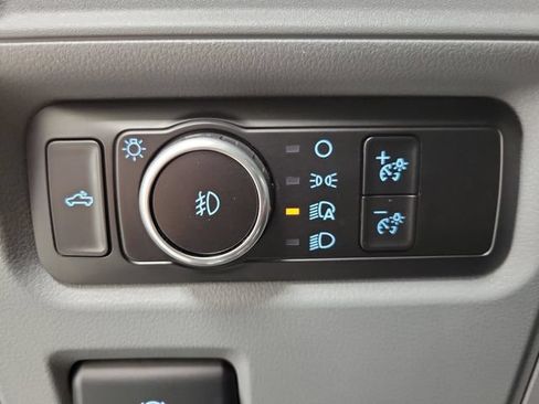 Used 2023 Ford F150 XLT AWD/4WD image 21