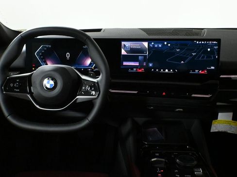 Used 2026 BMW 530i xDrive w/ Premium Package image 18