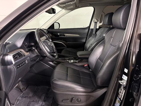 Used 2022 Kia Telluride EX w/ EX Premium Package AWD/4WD image 16