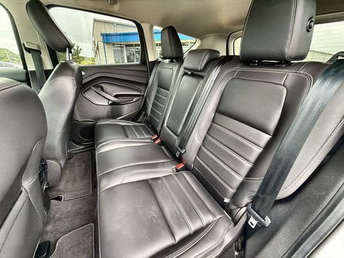 Used 2019 Ford Escape SEL FWD image 22