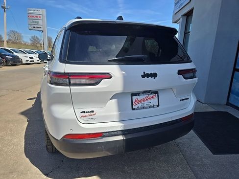 Used 2024 Jeep Grand Cherokee L Limited w/ Luxury Tech Group II image 9