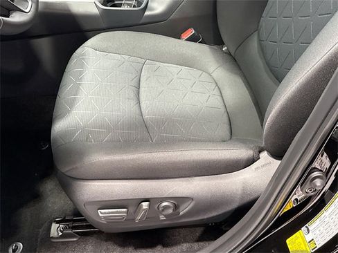 New 2025 Toyota RAV4 XLE image 16