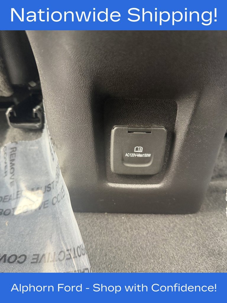 Used 2024 GMC Terrain SLT AWD/4WD image 12