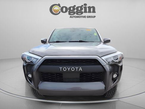 Used 2021 Toyota 4Runner SR5 image 18