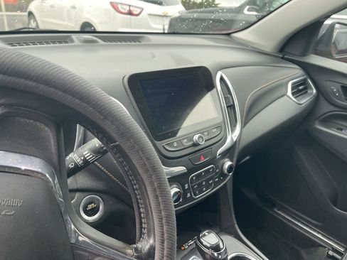 Used 2019 Chevrolet Equinox Premier image 9
