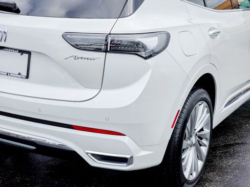 Used 2024 Buick Envision Avenir image 29