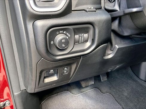 Used 2022 RAM 1500 Laramie w/ Laramie Southwest Edition image 35
