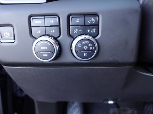 Used 2024 GMC Sierra 1500 AT4 image 64