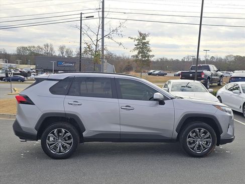 Used 2025 Toyota RAV4 Limited image 2