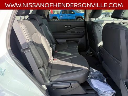 New 2026 Nissan Pathfinder SL AWD/4WD image 20