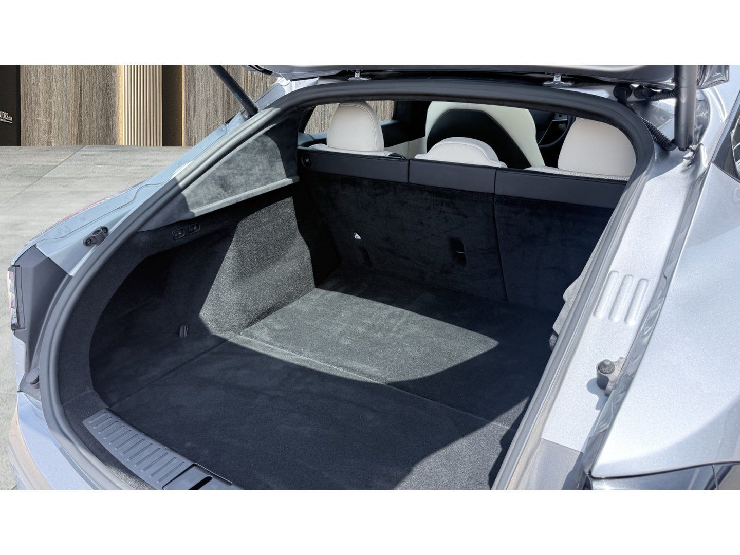 Used 2025 Tesla Model S AWD/4WD image 13