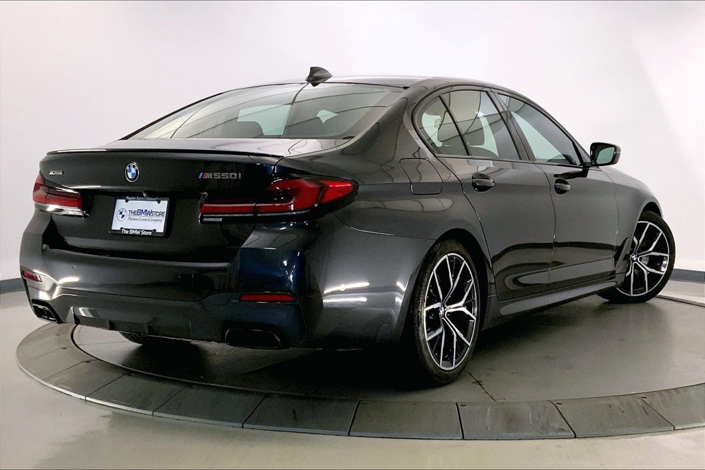 Used 2022 BMW M550i xDrive w/ Executive Package AWD/4WD image 12