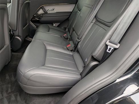 Certified 2024 Land Rover Range Rover Sport Dynamic SE image 15