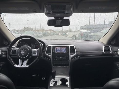 Used 2013 Jeep Grand Cherokee SRT8 w/ Trailer Tow Group IV image 25