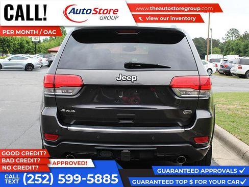 Used 2017 Jeep Grand Cherokee Overland AWD/4WD image 7