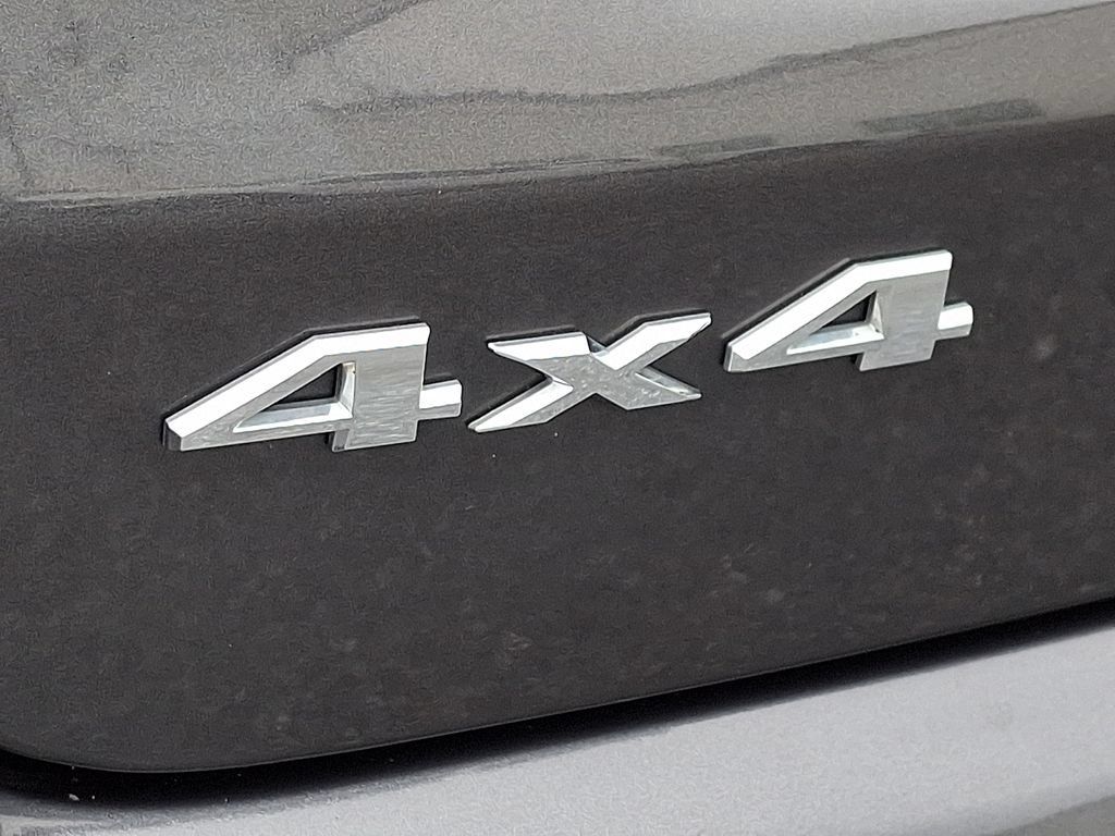 Used 2019 Jeep Compass Latitude w/ Cold Weather Group AWD/4WD image 33