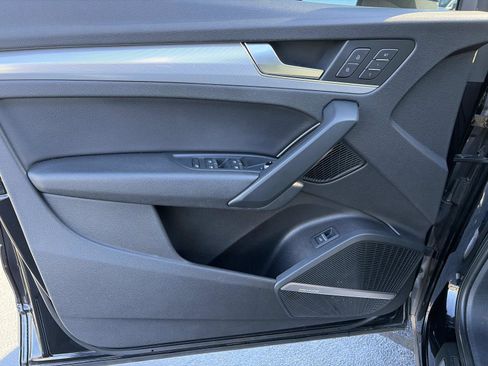 Used 2018 Audi Q5 2.0T Premium Plus w/ Premium Plus Package image 15