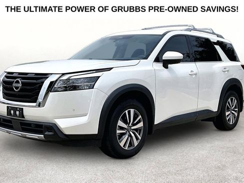 Used 2024 Nissan Pathfinder SL FWD image 39