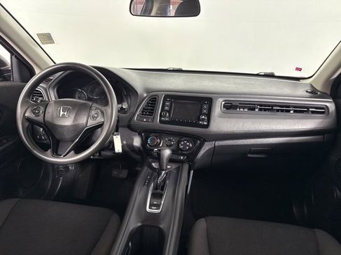 Used 2022 Honda HR-V LX image 19