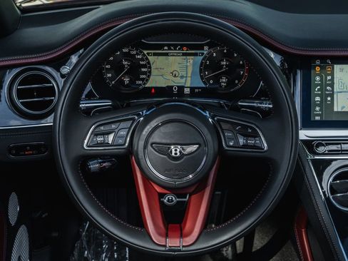Used 2024 Bentley Continental GT Speed image 18