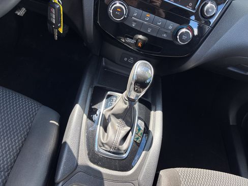 Used 2022 Nissan Rogue Sport S AWD/4WD image 19