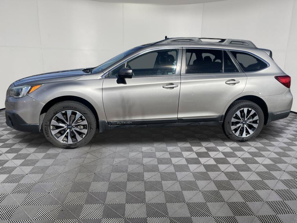 Used 2017 Subaru Outback 3.6R Limited w/ Popular Package #5 AWD/4WD image 4