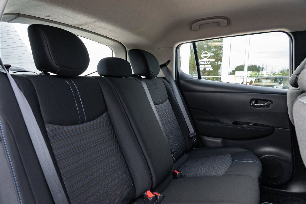 Used 2025 Nissan Leaf SV Plus FWD image 25