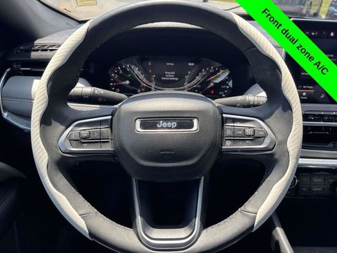 Used 2023 Jeep Compass Limited AWD/4WD image 27
