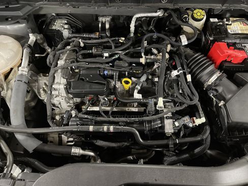 Used 2022 Ford Escape SE w/ SE Sport Appearance Package image 15