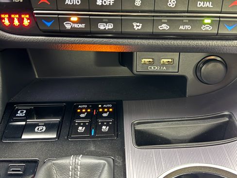 Used 2022 Lexus RX 350 F Sport image 31