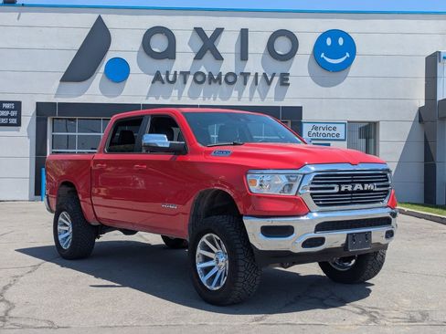 Used 2024 RAM 1500 Laramie AWD/4WD image 1