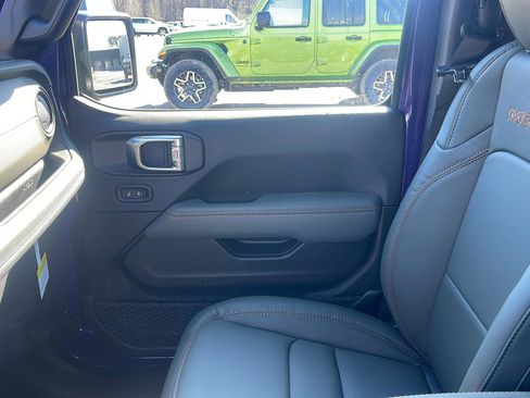 New 2026 Jeep Gladiator Mojave image 22