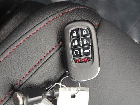 Certified 2026 Honda Odyssey Sport-L image 15