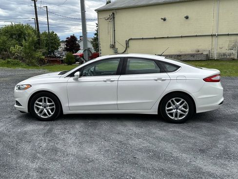 Used 2013 Ford Fusion SE FWD image 5
