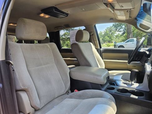 Used 2008 Toyota Sequoia SR5 AWD/4WD image 51