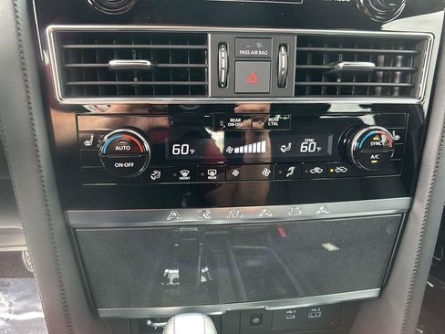 Used 2022 Nissan Armada SL w/ Midnight Edition Package AWD/4WD image 34