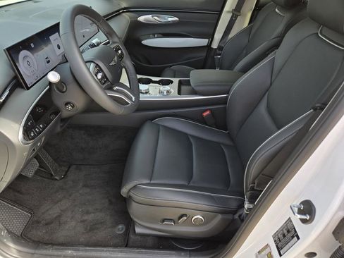New 2026 Genesis GV70 2.5T Advanced image 17