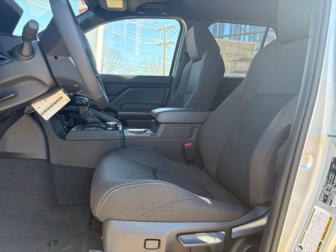 New 2026 Toyota 4Runner SR5 image 12