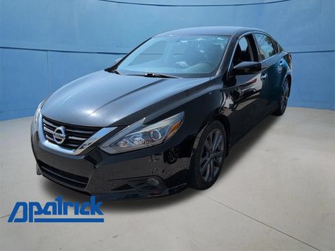 Used 2018 Nissan Altima 2.5 SR w/ SR Special Edition FWD image 1