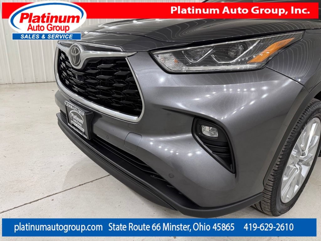 Used 2020 Toyota Highlander Limited FWD image 53