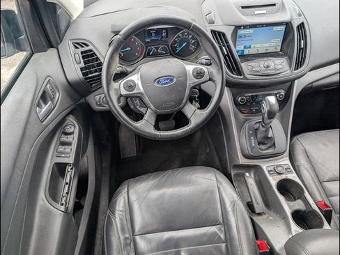 Used 2016 Ford Escape SE w/ SE Leather Comfort Package FWD image 7