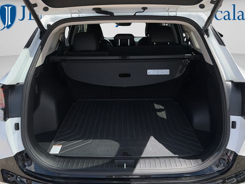 Used 2025 Kia Sportage SX FWD image 9