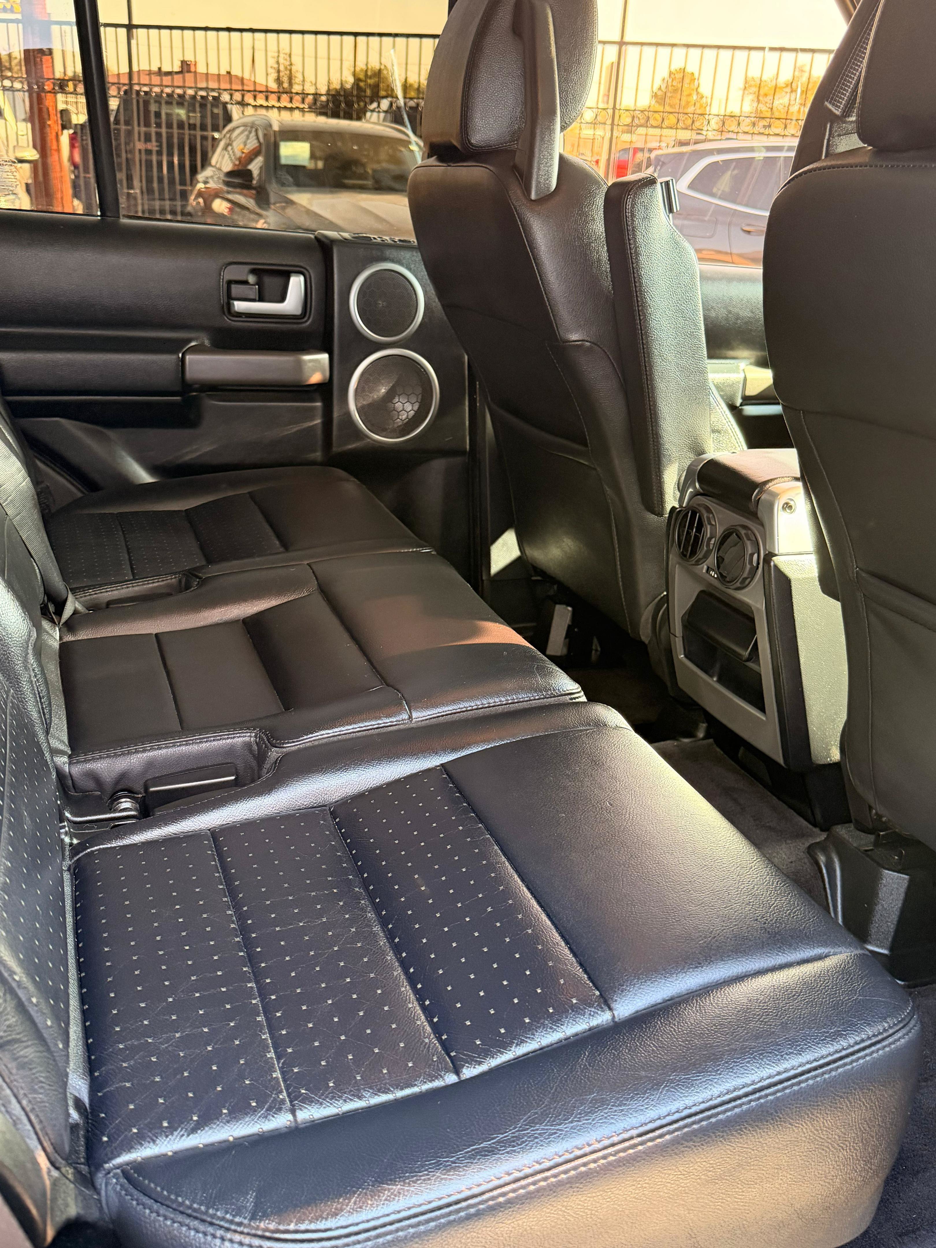 Used 2007 Land Rover LR3 HSE AWD/4WD image 9