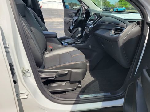 Certified 2024 Chevrolet Equinox Premier w/ LPO, Floor Liner Package FWD image 31