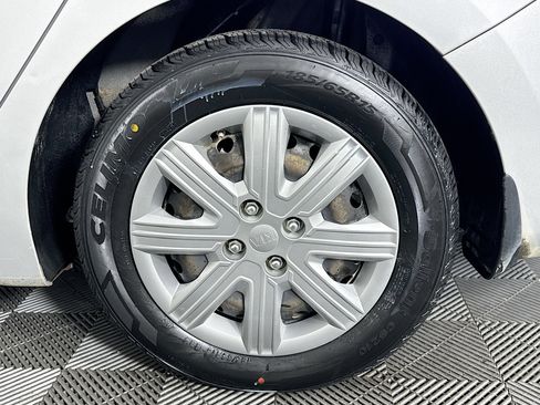 Used 2021 Kia Rio S image 35