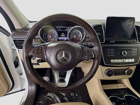 Used 2018 Mercedes-Benz GLE 350 w/ Premium 1 Package image 13