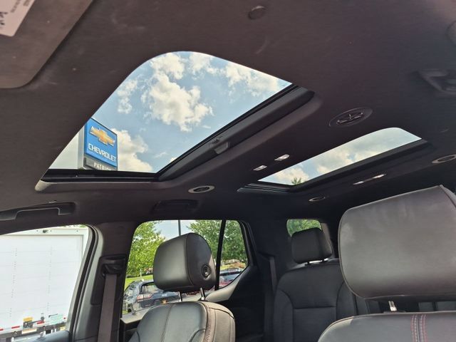 Used 2023 Chevrolet Traverse RS w/ LPO, Floor Liner Package AWD/4WD image 21