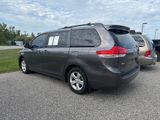 Used 2012 Toyota Sienna LE image 6